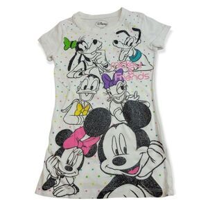 Disney Mickey and Friends shirt M